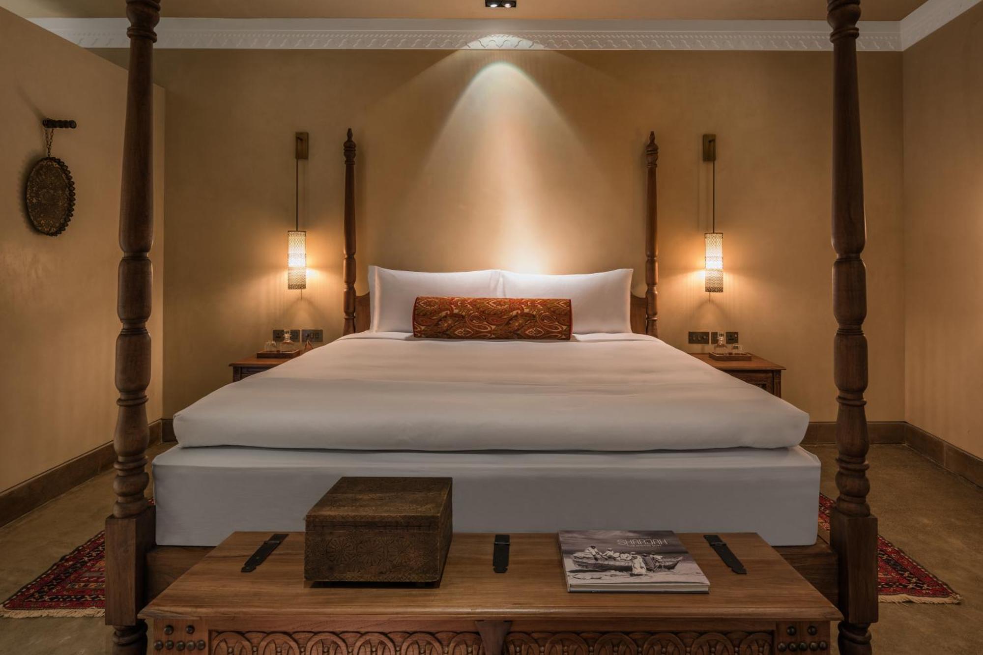 Hotel The Chedi Al Bait, Szardża Zewnętrze zdjęcie A bedroom at the Taj Mahal Palace