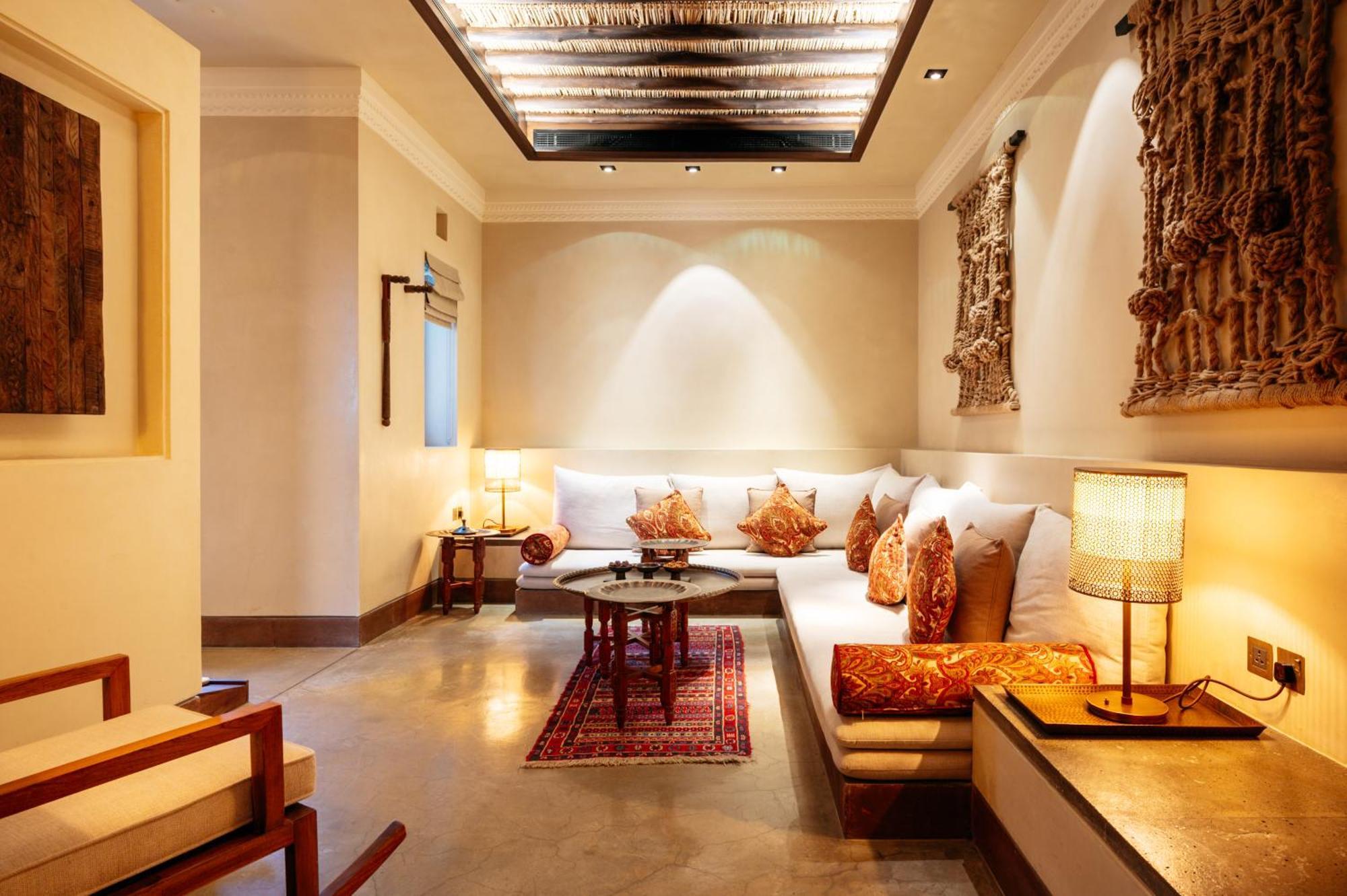 Hotel The Chedi Al Bait, Szardża Zewnętrze zdjęcie A suite at the Taj Mahal Palace